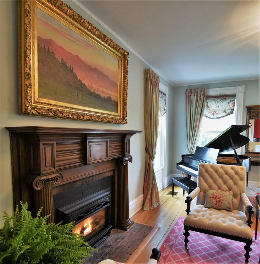 34 State "Historic Luxury Suites" سكانيتيليس المظهر الخارجي الصورة
